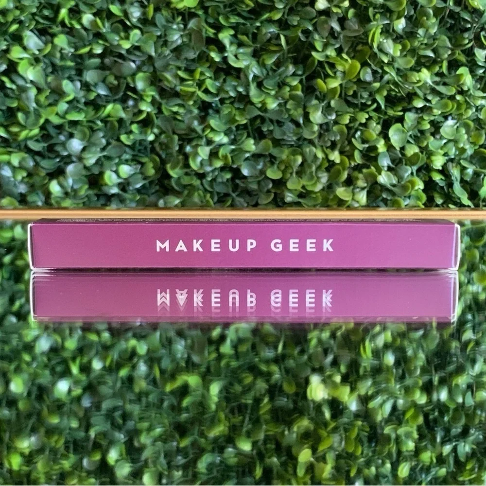 Makeup Geek INDIGO Full Spectrum Eyeliner | Deep Bright Blue | NEW | MG MUG